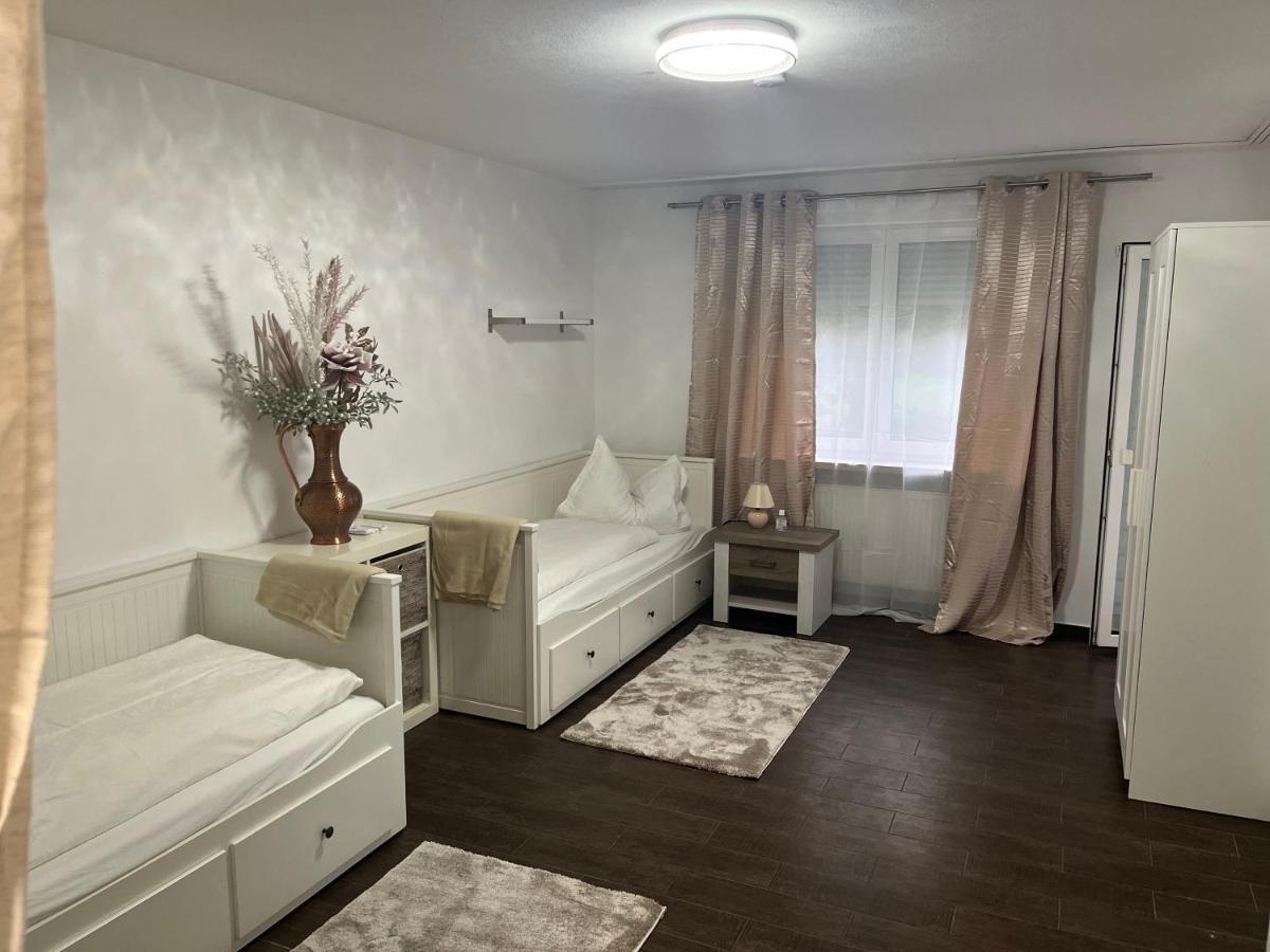 Bibis Ferienwohnung Munchen Bagian luar foto